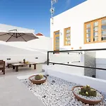 Apartment Home2book Spectacular Silos, Terrace *