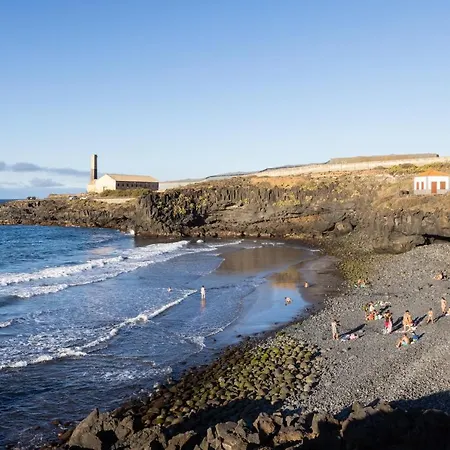 Home2book Spectacular Silos, Terrace *