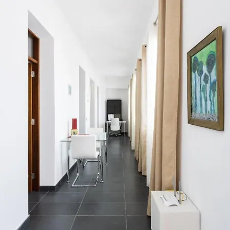 Apartment Home2book Spectacular Silos, Terrace