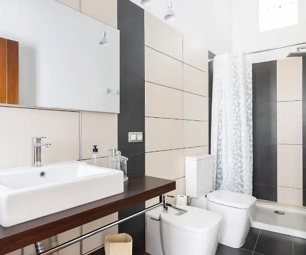 Home2book Spectacular Silos, Terrace